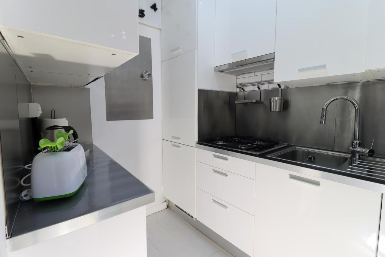 Apartment Intern8 Genua